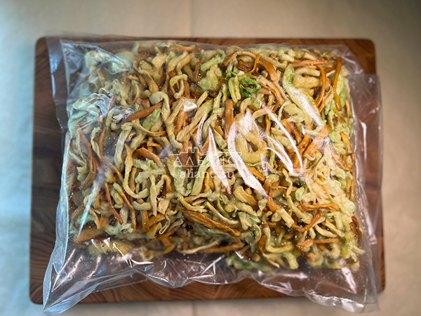 Нитка ЖАРЕНАЯ "Васаби" Oktobersnack 1 кг (сырный продукт) в Подольске