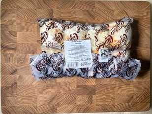 Сыр 60 гр ГОРНЫЙ СЫРОВАР (Балыковый с паприкой): Сыр 1 кг ГОРНЫЙ СЫРОВАР (Бочата паприка)