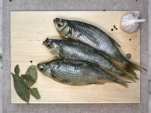 Фрайчизы классические сырные (100 гр.): Красноперка вяленая